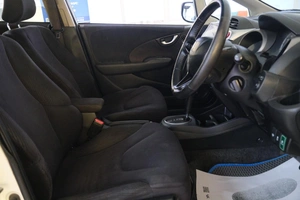 Хетчбэк Honda Fit 2010 года, 799000 рублей, Омск