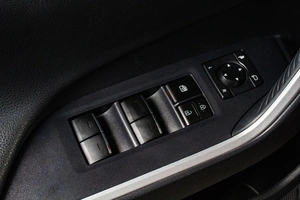 Внедорожник Toyota RAV4 2022 года, 4529000 рублей, Сургут