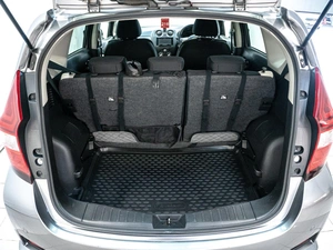 Хетчбэк Nissan Note 2017 года, 960000 рублей, Красноярск