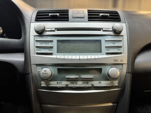 Седан Toyota Camry 2007 года, 897000 рублей, Красноярск