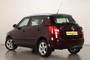 Хетчбэк Skoda Fabia 2011 года, 799000 рублей, Челябинск