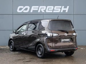 Минивэн Toyota Sienta 2019 года, 1680000 рублей, Краснодар