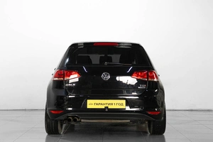 Хетчбэк Volkswagen Golf 2013 года, 1179000 рублей, Челябинск