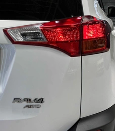 Внедорожник Toyota RAV4 2013 года, 1850000 рублей, Красноярск