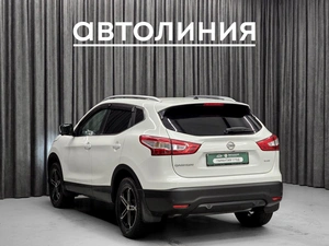 Внедорожник Nissan Qashqai 2015 года, 1749000 рублей, Красноярск