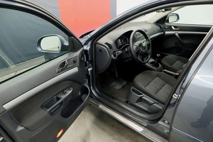Хэтчбек Skoda Octavia 2011 года, 900000 рублей, Курск