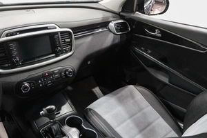 Внедорожник Kia Sorento 2017 года, 2479000 рублей, Новокузнецк