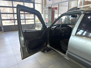 Внедорожник Chevrolet Niva 2006 года, 370000 рублей, Орёл