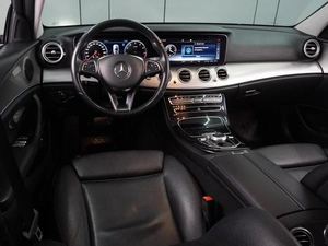 Седан Mercedes-benz E-класс 2017 года, 2850000 рублей, Воронеж