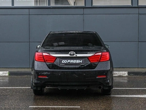 Седан Toyota Camry 2012 года, 1689000 рублей, Кирилловка