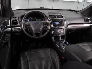 Внедорожник Ford Explorer 2016 года, 4028000 рублей, Воронеж