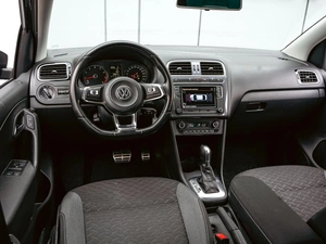 Седан Volkswagen Polo 2018 года, 1190000 рублей, Краснодар