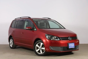 Минивэн Volkswagen Touran 2013 года, 1509000 рублей, Новосибирск