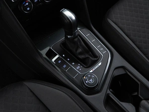 Внедорожник Volkswagen Tiguan 2018 года, 2177077 рублей, Москва