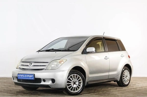 Хетчбэк Toyota Ist 2002 года, 619000 рублей, Тюмень