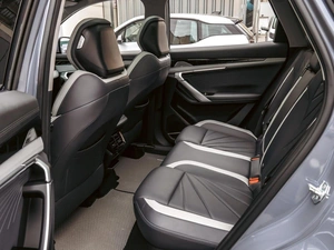 Внедорожник Geely Atlas 2023 года, 2890000 рублей, Краснодар