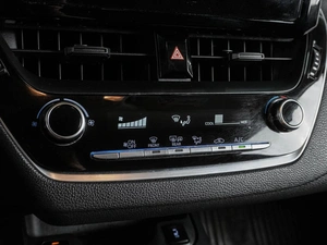 Седан Toyota Corolla 2019 года, 1749000 рублей, Воронеж