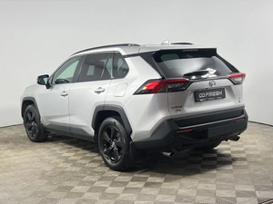 Внедорожник Toyota RAV4 2020 года, 2439900 рублей, Казань