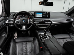 Седан BMW 5 серия 2021 года, 6450000 рублей, Краснодар