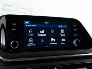 Седан Hyundai Sonata 2019 года, 2199046 рублей, Москва