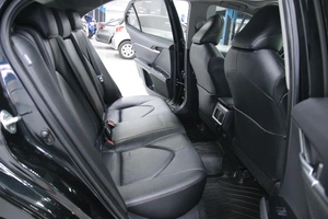 Седан Toyota Camry 2021 года, 3100000 рублей, Солонцы