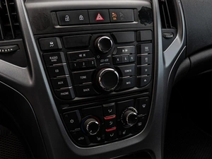 Хетчбэк Opel Astra 2013 года, 790000 рублей, Краснодар
