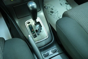 Седан Toyota Avensis 2008 года, 949000 рублей, Омск