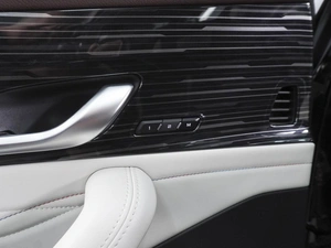 Внедорожник Geely Monjaro 2023 года, 3240000 рублей, Ростов-на-Дону
