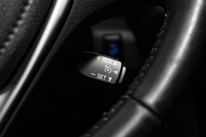 Внедорожник Toyota RAV4 2017 года, 2799000 рублей, Ульяновск