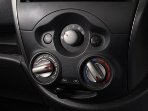 Хетчбэк Nissan March 2019 года, 915000 рублей, Минеральные Воды