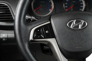 Седан Hyundai Solaris 2015 года, 799000 рублей, Тюмень
