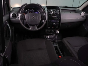 Внедорожник Renault Duster 2018 года, 1484000 рублей, Воронеж
