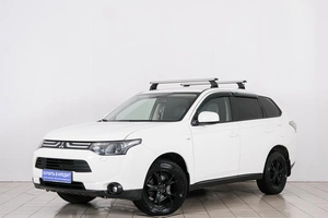 Внедорожник Mitsubishi Outlander 2013 года, 1349000 рублей, Красноярск