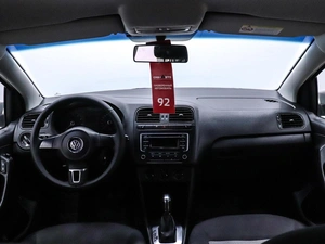 Седан Volkswagen Polo 2014 года, 880000 рублей, Красноярск