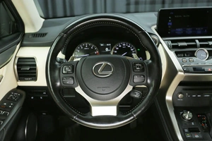 Внедорожник Lexus NX 2020 года, 3947000 рублей, Красноярск