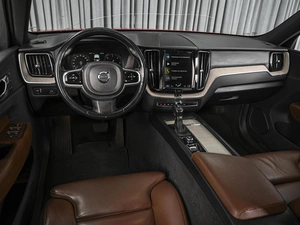 Внедорожник Volvo XC60 2018 года, 3224000 рублей, Ставрополь