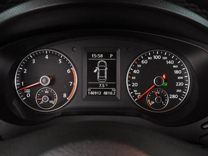 Седан Volkswagen Jetta 2012 года, 1099000 рублей, Воронеж