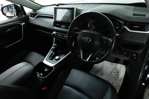 Внедорожник Toyota RAV4 2019 года, 2949000 рублей, Красноярск