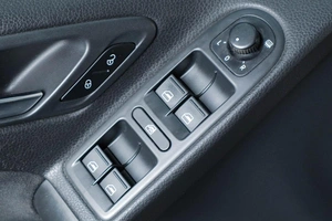 Хетчбэк Volkswagen Golf 2012 года, 839000 рублей, Тюмень