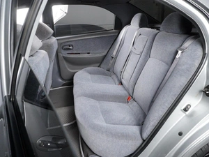 Седан Kia Magentis 2005 года, 705000 рублей, Красный Пахарь