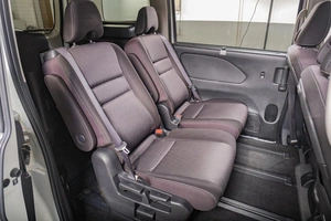 Минивэн Nissan Serena 2018 года, 1949000 рублей, Томск