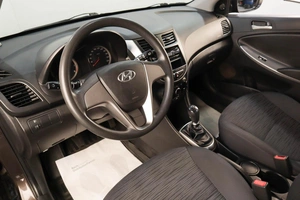 Хетчбэк Hyundai Solaris 2015 года, 859000 рублей, Челябинск