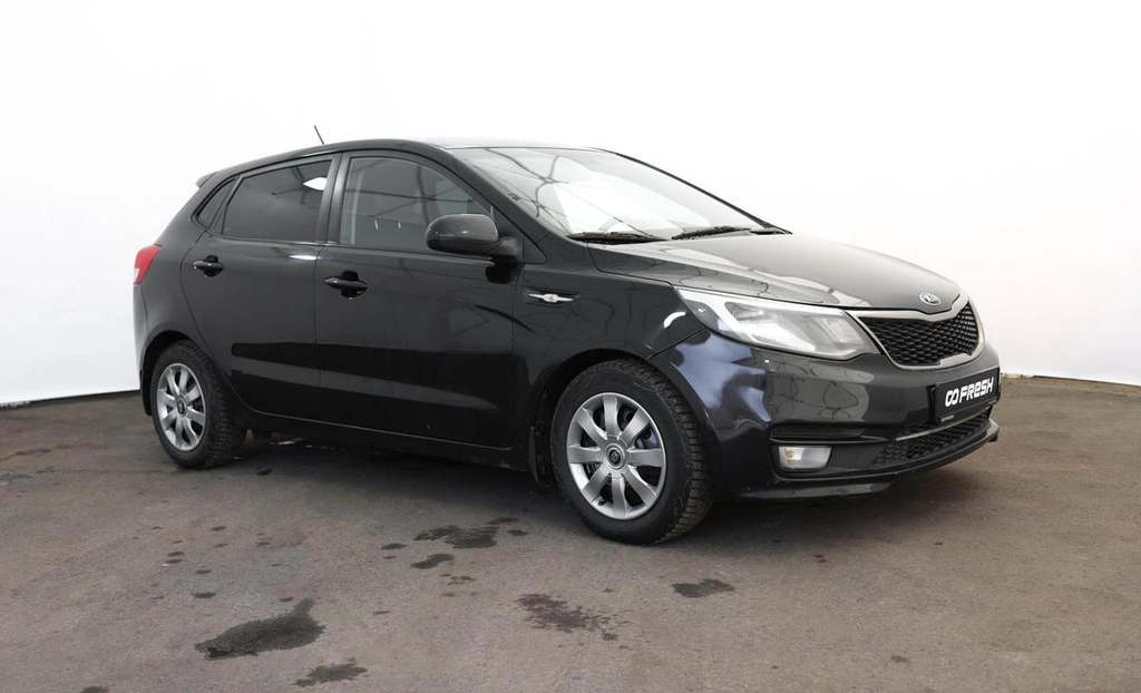 Хетчбэк Kia Rio 2016 года, 880000 рублей, Орёл