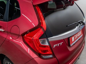 Хетчбэк Honda Fit 2017 года, 1200000 рублей, Красноярск