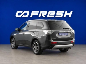 Внедорожник Mitsubishi Outlander 2014 года, 1649099 рублей, Москва