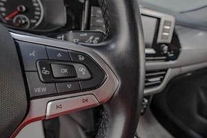 Лифтбек Volkswagen Polo 2021 года, 1669000 рублей, Челябинск