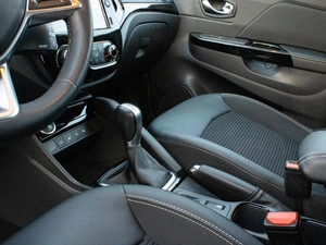 Внедорожник Renault Kaptur 2021 года, 1800000 рублей, Петрозаводск