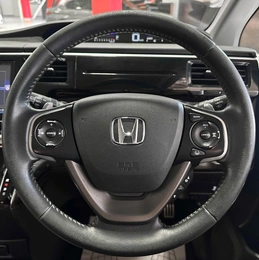 Минивэн Honda Stepwgn Spada 2016 года, 1947000 рублей, Красноярск