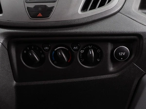 Ford Transit, VIII (2013—н. в.) 2.2 TDCi MT (125 л.с.) 2018г. 2018 года, 2140000 рублей, Тюмень