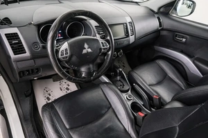 Внедорожник Mitsubishi Outlander 2010 года, 1259000 рублей, Красноярск